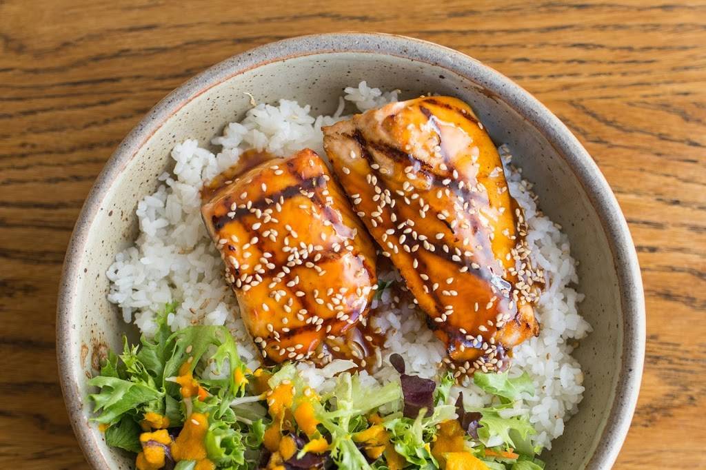 Glaze Teriyaki | meal takeaway | 3112 N Broadway, Chicago, IL 60657, USA | 7736973580 OR +1 773-697-3580