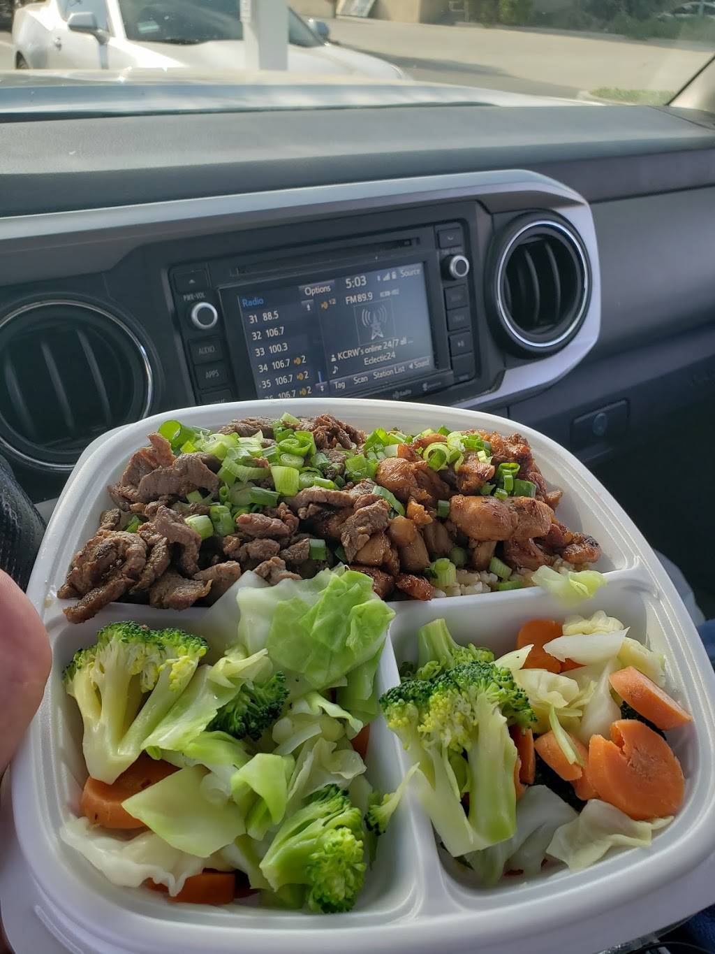 Flame Broiler | restaurant | 1548 Foothill Blvd, La Verne, CA 91750, USA | 9093925689 OR +1 909-392-5689