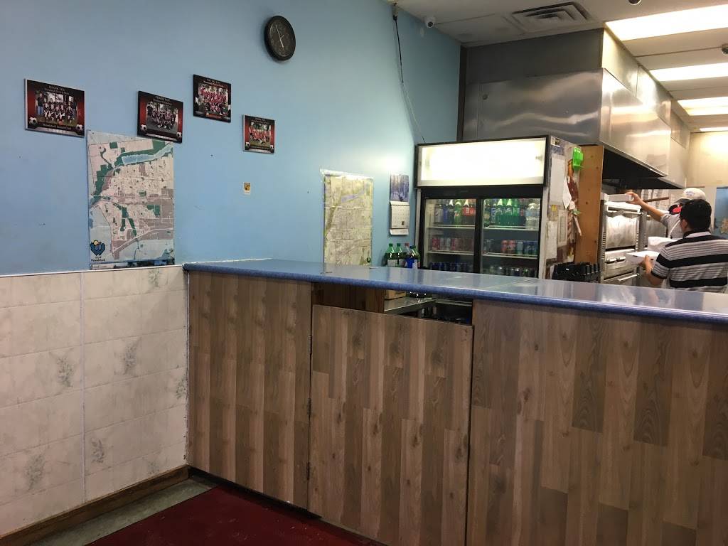 Woodstock Pizza & Pasta | restaurant | 208 Springbank Ave, Woodstock, ON N4S 7R2, Canada | 5195391444 OR +1 519-539-1444