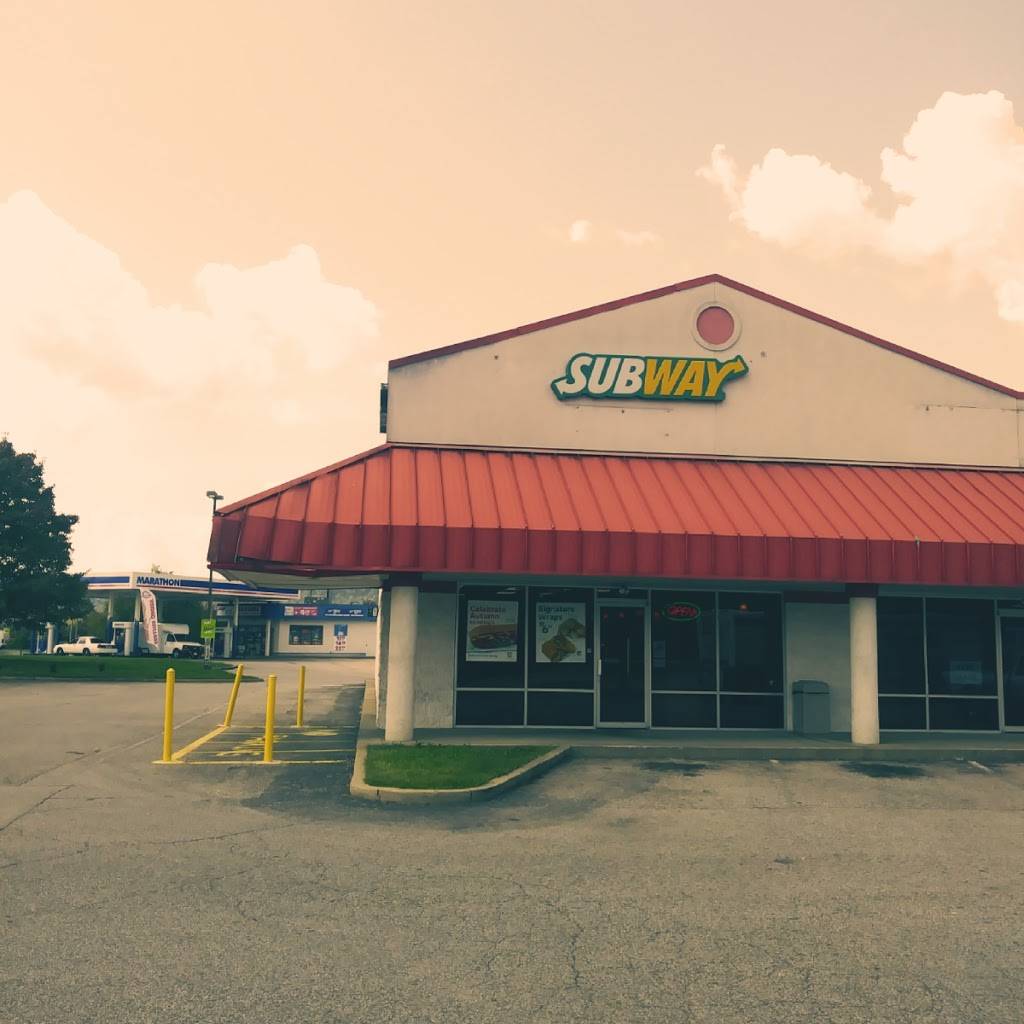 Subway | restaurant | 7001 Global Dr, Louisville, KY 40258, USA | 5029330630 OR +1 502-933-0630