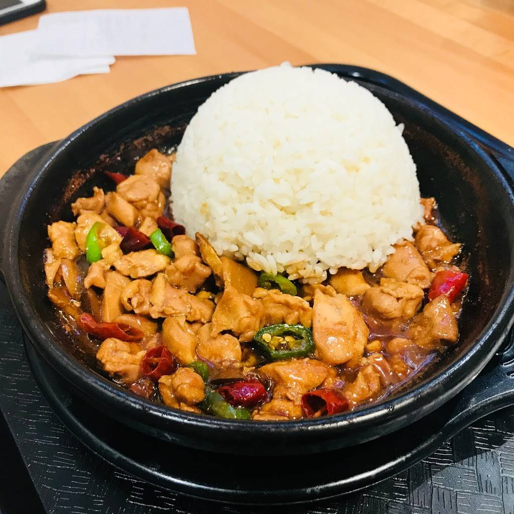 Yangs Braised Chicken Rice | restaurant | 13824 Red Hill Ave, Tustin, CA 92780, USA | 7147317777 OR +1 714-731-7777