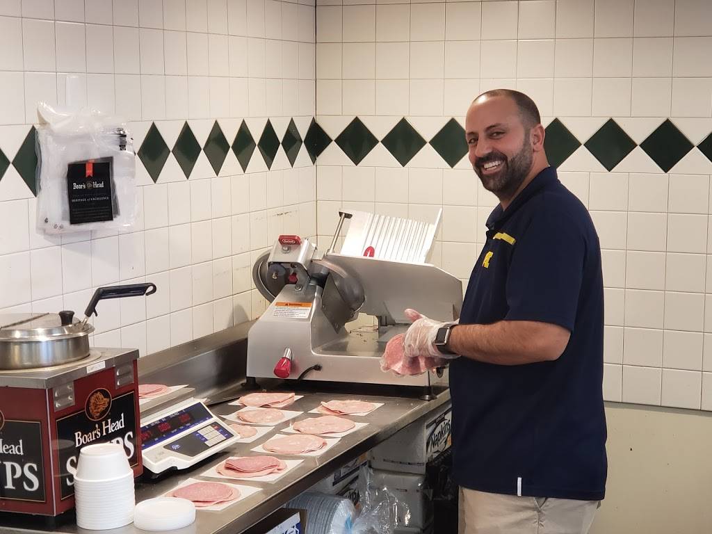 Convenient Corner Market Deli | bakery | 9330 E Poinsettia Dr # 108, Scottsdale, AZ 85260, USA | 4803913155 OR +1 480-391-3155