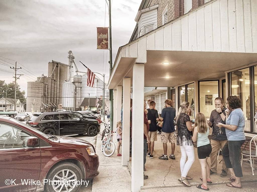 Johnny Ks Leland Location | restaurant | Leland, IL 60531, USA | 8157863088 OR +1 815-786-3088