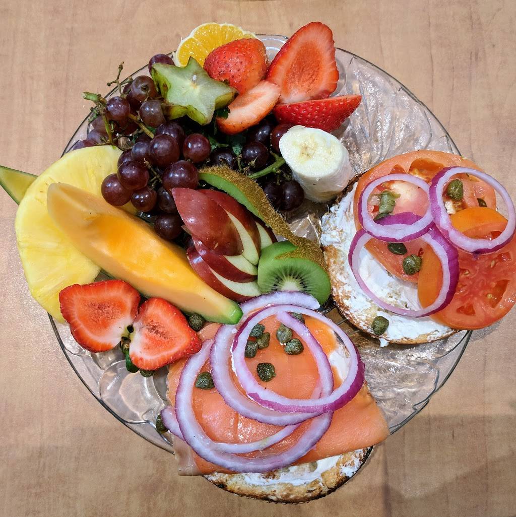 Cora | restaurant | 4120 Dixie Rd, Mississauga, ON L4W 4V8, Canada | 9056241297 OR +1 905-624-1297