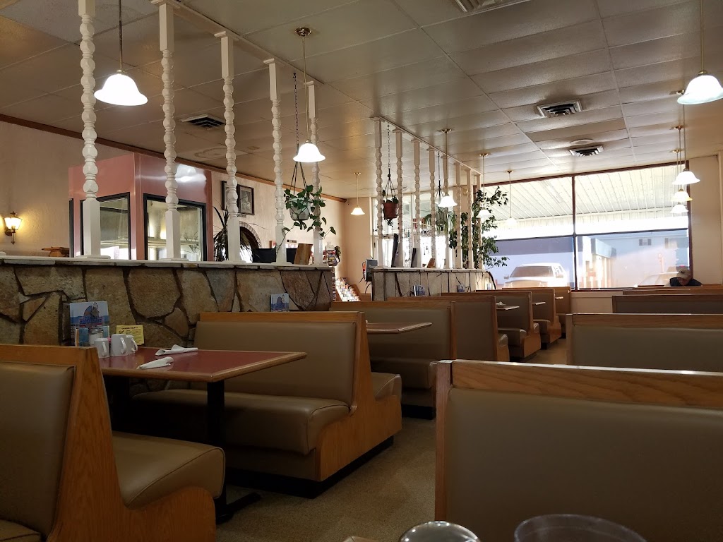 Mr Eds Family Restaurant | restaurant | 1201 Royal Gorge Blvd, Cañon City, CO 81212, USA | 7192755833 OR +1 719-275-5833