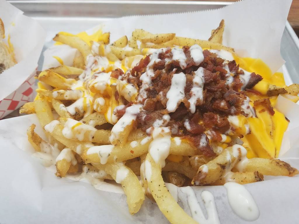 Phillys Phamous Cheesesteaks | restaurant | 2301 San Pedro Ave, San Antonio, TX 78212, USA | 2106218908 OR +1 210-621-8908