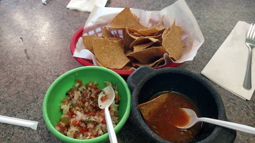 El Michoacano | restaurant | 2003 Broadway St, East Chicago, IN 46312, USA | 2193970251 OR +1 219-397-0251