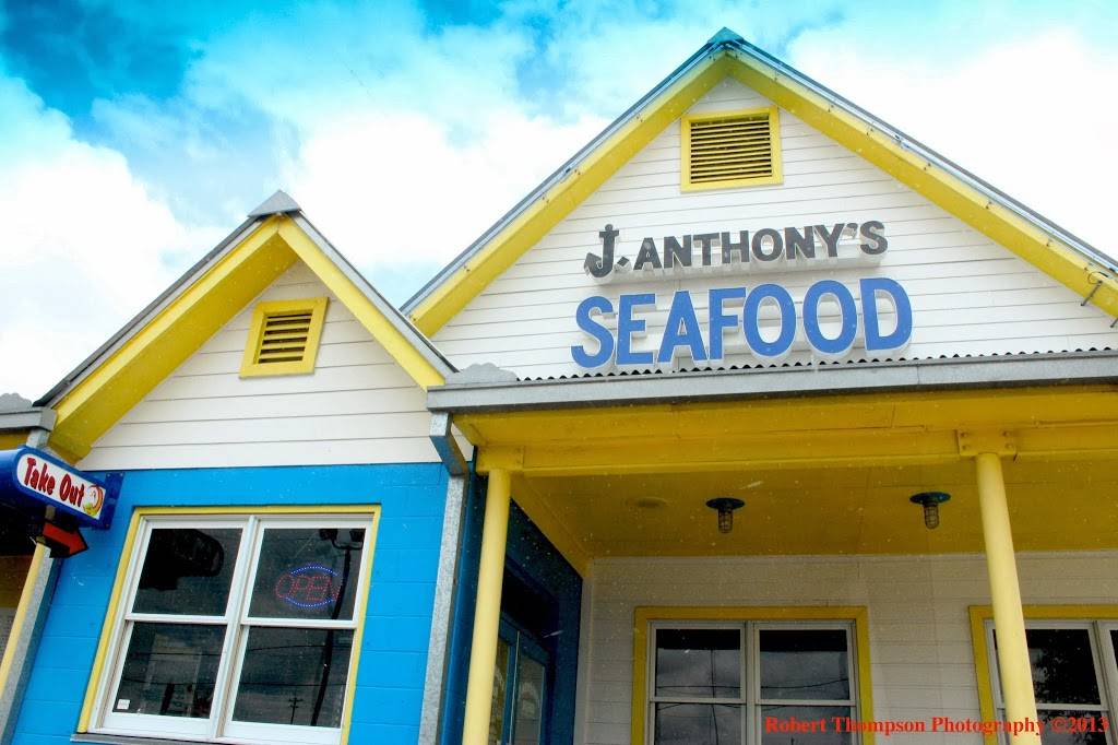 J Anthonys Seafood | restaurant | 7210 Northwest Loop 410, San Antonio, TX 78245, USA | 2106478681 OR +1 210-647-8681