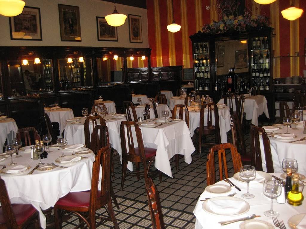 Ecco | restaurant | 124 Chambers St, New York, NY 10007, USA | 2122277074 OR +1 212-227-7074