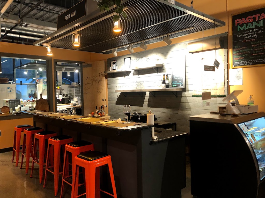 Pasta Mani | restaurant | 160 Green St, Worcester, MA 01605, USA | 5088267405 OR +1 508-826-7405