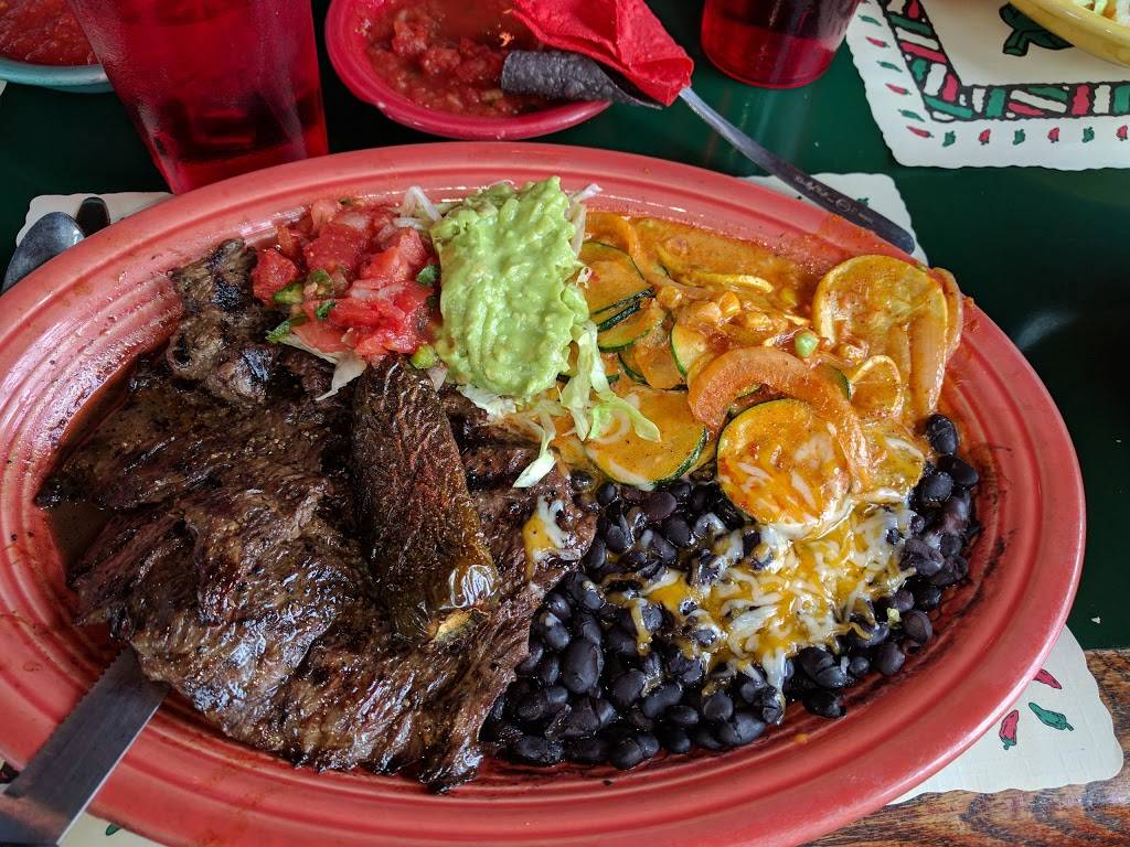 La Casa Fiesta New Mexican Restaurant | restaurant | 230 Front St, Monument, CO 80132, USA | 7194811234 OR +1 719-481-1234