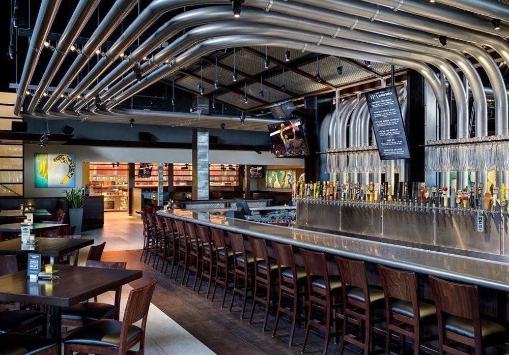 Yard House - Takeout & Delivery Available | meal takeaway | 1555 Court Pl, Denver, CO 80202, USA | 3035729273 OR +1 303-572-9273