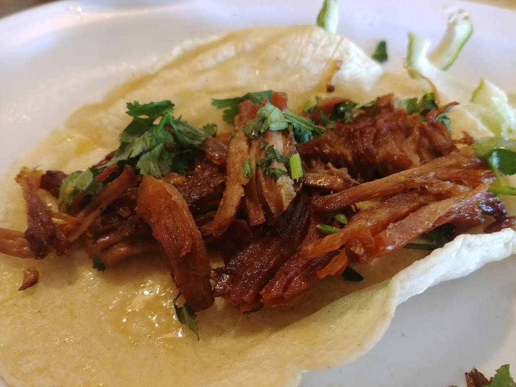 Birrieria y mariscos Apatzingan | restaurant | 380 CA-65, Lindsay, CA 93247, USA | 5592399400 OR +1 559-239-9400