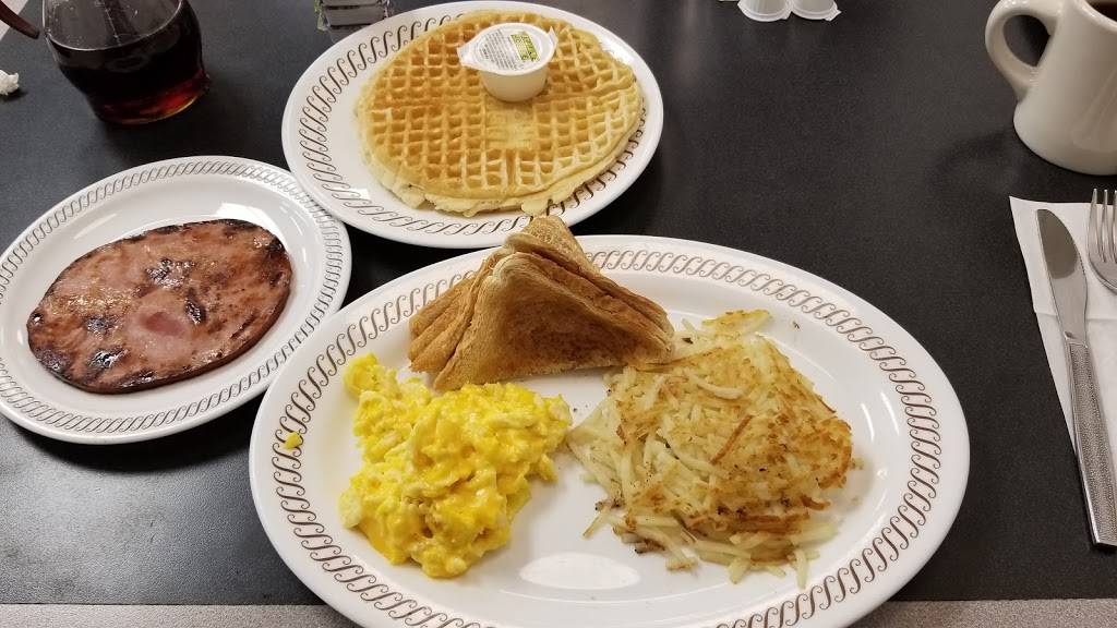 Waffle House | meal takeaway | 617 W 3rd St, Covington, KY 41011, USA | 8592914644 OR +1 859-291-4644