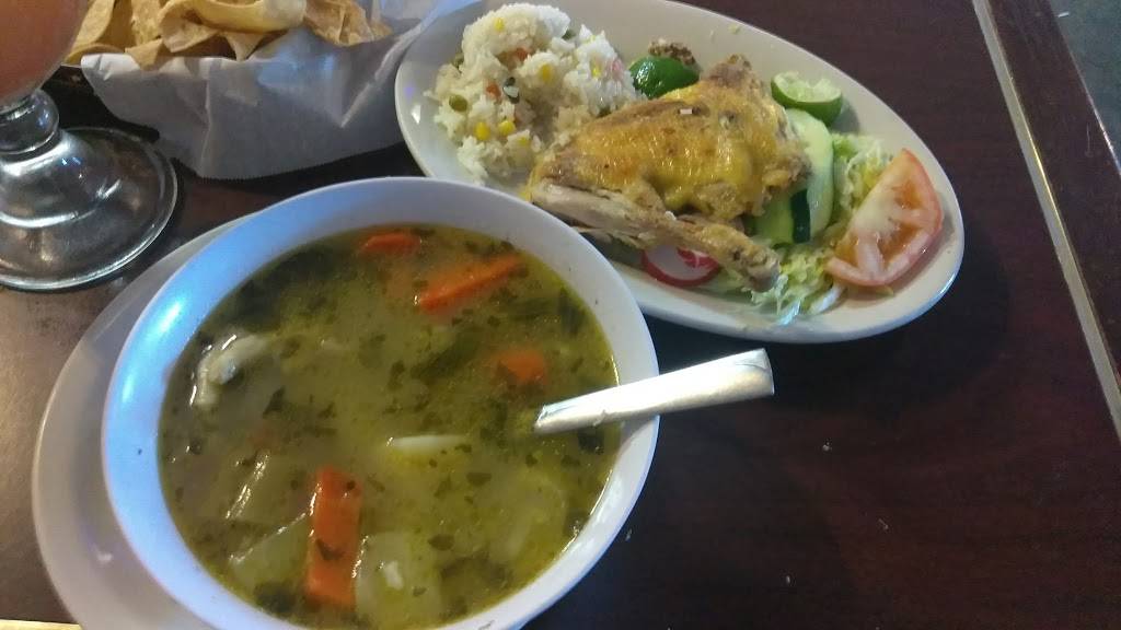 Viva El Savador | restaurant | 4946 E Tropicana Ave, Las Vegas, NV 89121, USA | 7025471366 OR +1 702-547-1366