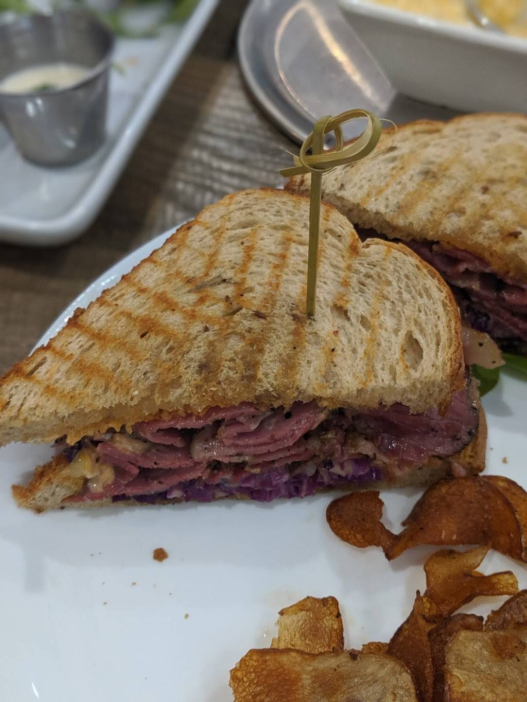 Evolve Kitchen + Table | restaurant | 360 College Ave, Clemson, SC 29631, USA | 8647225132 OR +1 864-722-5132