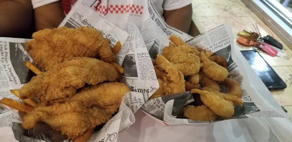 Hot n Juicy Crab | restaurant | 9642 S Western Ave, Evergreen Park, IL 60805, USA | 7086343060 OR +1 708-634-3060