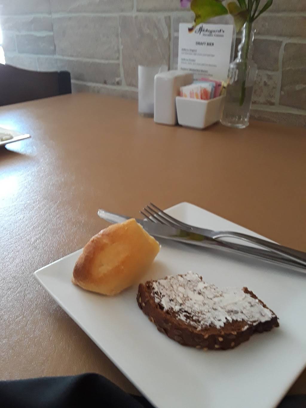 Hildegards German Cuisine | restaurant | 2357 Whitesburg Dr, Huntsville, AL 35801, USA | 2565129776 OR +1 256-512-9776