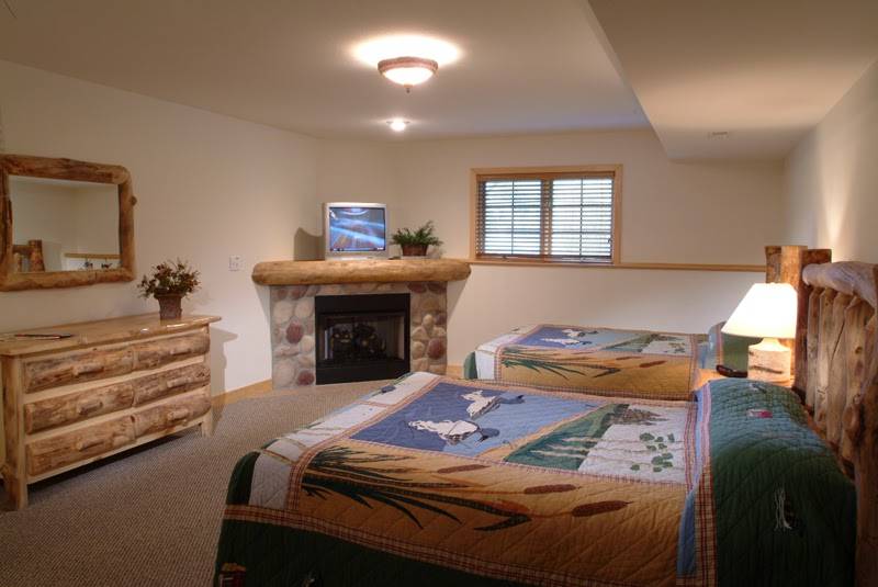 Grizzly Jack’s Grand Bear Resort | restaurant | 2643 Il Rt 178 Grand Bear, North Utica, IL 61373, USA | 8663993866 OR +1 866-399-3866