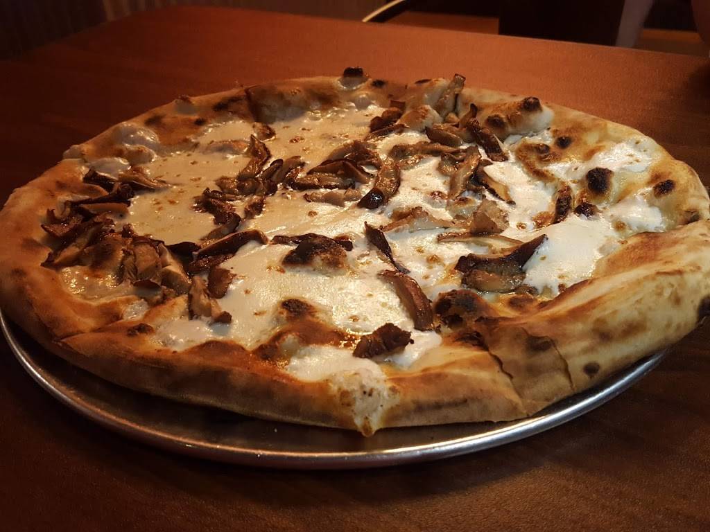 Pizza Vita | restaurant | 435 Palisade Ave, Jersey City, NJ 07307, USA | 2014995459 OR +1 201-499-5459