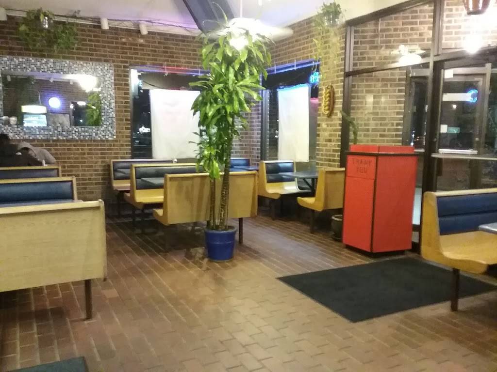 Submarine Port | meal takeaway | 14558 Pulaski Rd, Midlothian, IL 60445, USA | 7083853601 OR +1 708-385-3601