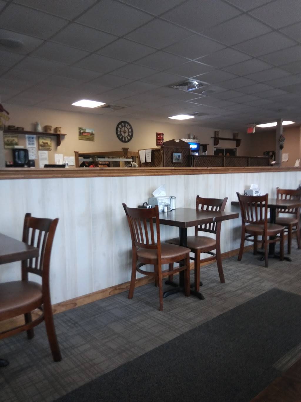 Famous Amos | restaurant | 11565 Main St N, Jacksonville, FL 32218, USA | 9045248394 OR +1 904-524-8394