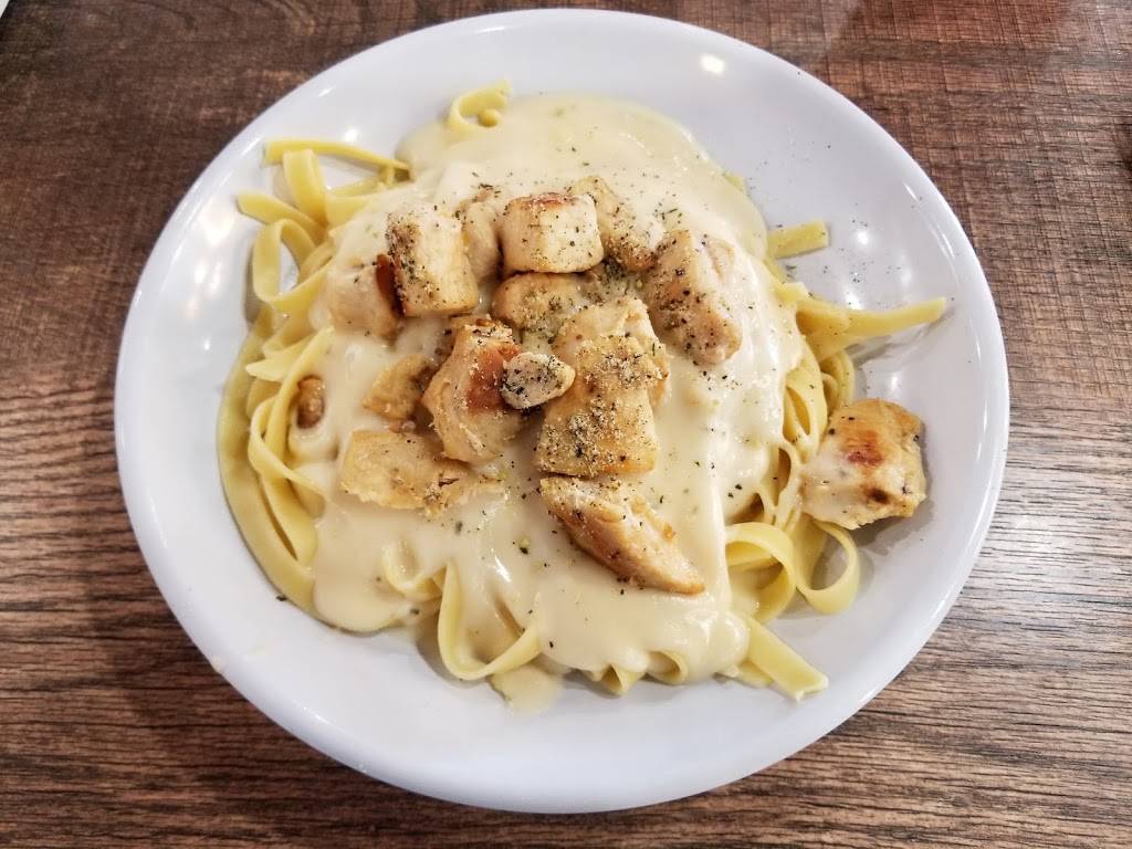 Fazolis | restaurant | 3041 S National Rd, Columbus, IN 47201, USA | 8123723353 OR +1 812-372-3353