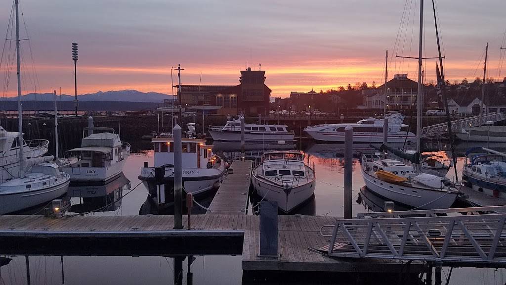 Docs Marina Grill in Port Townsend | restaurant | 141 Hudson St, Port Townsend, WA 98368, USA | 3603443627 OR +1 360-344-3627