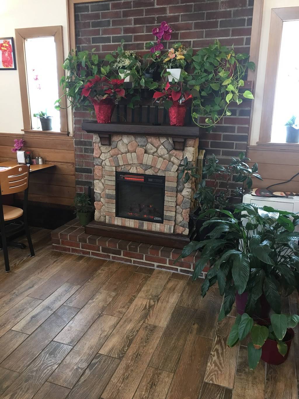 Asia Eatery | restaurant | 121 Main St, South Paris, ME 04281, USA | 2077392840 OR +1 207-739-2840