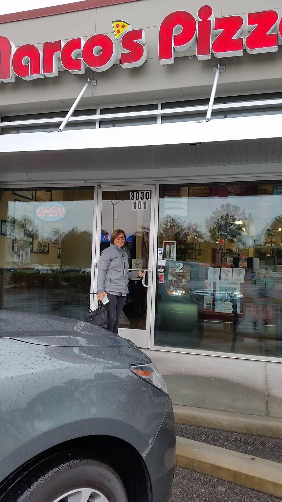 Marcos Pizza | meal takeaway | 3030 Virginia Beach Blvd, Virginia Beach, VA 23452, USA | 7573210202 OR +1 757-321-0202