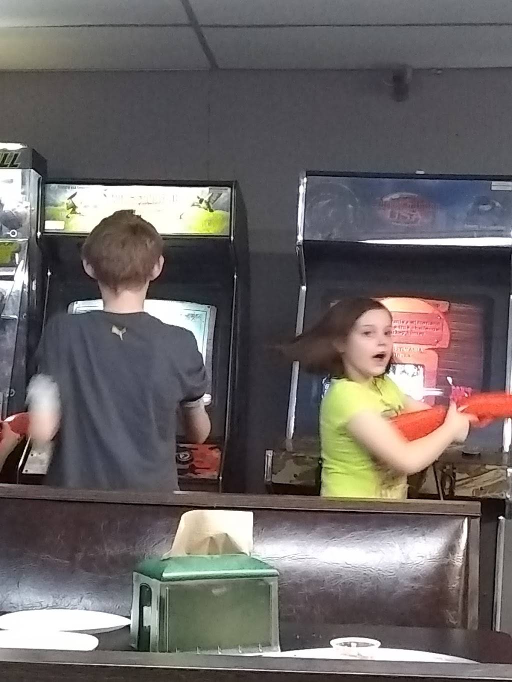 Community Bowl Bar and Grill | restaurant | 518 Main St, Dumont, IA 50625, USA | 6418573787 OR +1 641-857-3787