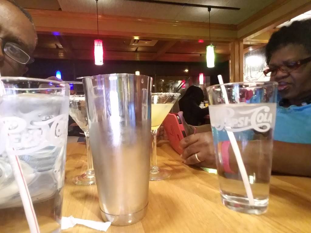 Applebees Grill + Bar | restaurant | 5658 Mayfield Rd, Lyndhurst, OH 44124, USA | 4406461540 OR +1 440-646-1540