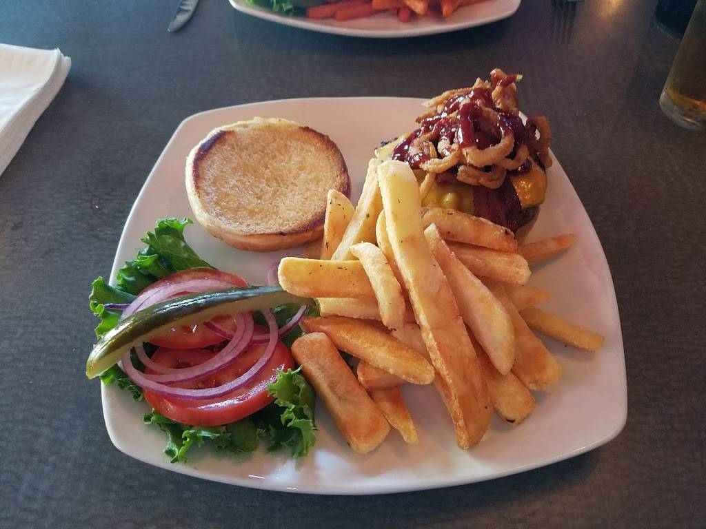 Augies Sports Grill | night club | 15605 W Roosevelt St # 100, Goodyear, AZ 85338, USA | 6239320001 OR +1 623-932-0001