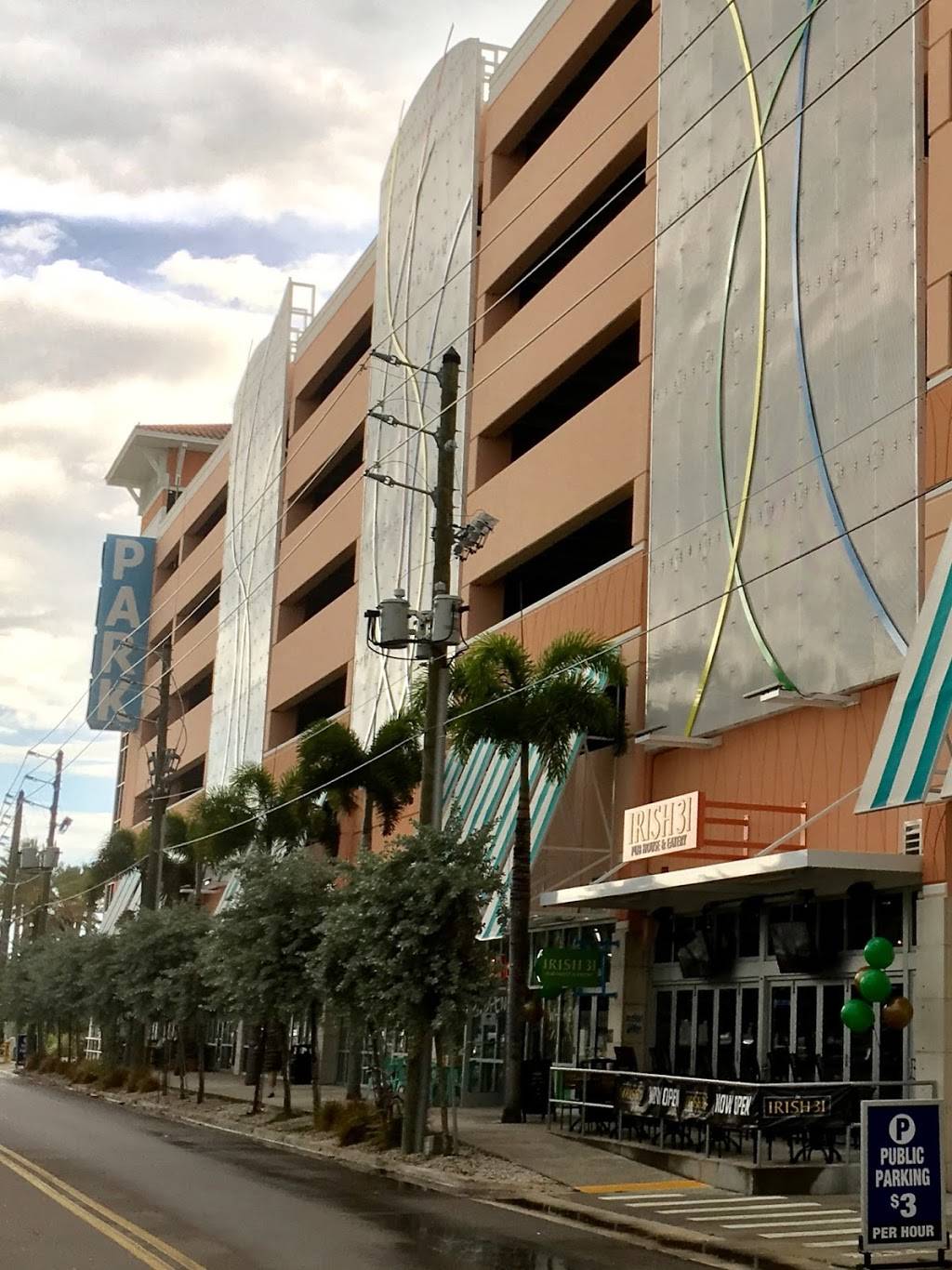 Irish 31 Clearwater Beach | restaurant | 486 Poinsettia Ave, Clearwater Beach, FL 33767, USA | 7272021412 OR +1 727-202-1412