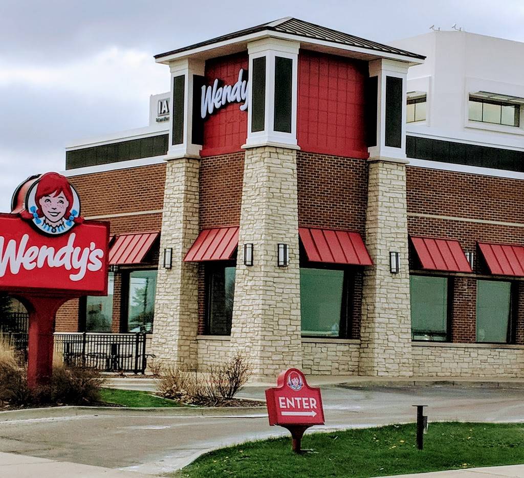 Wendys | restaurant | 28481 Telegraph Rd, Southfield, MI 48034, USA | 2483524474 OR +1 248-352-4474