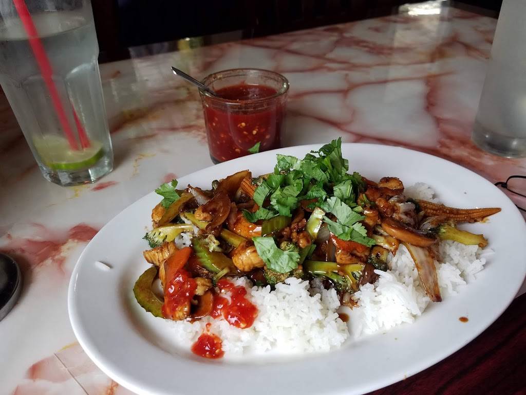 Lieus | restaurant | 5315 Jacksboro Hwy, Fort Worth, TX 76114, USA | 8172370372 OR +1 817-237-0372