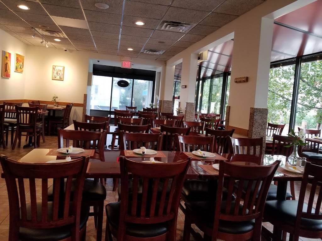 Algarve Restaurant Bar & Take-out | restaurant | 658 Van Buren Ave, Elizabeth, NJ 07201, USA | 9083535858 OR +1 908-353-5858