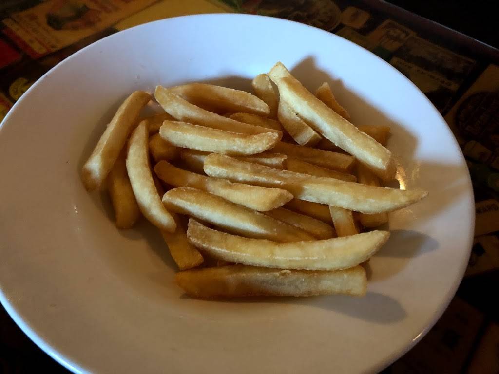 Cadieux Cafe | restaurant | 4300 Cadieux Rd, Detroit, MI 48224, USA | 3138828560 OR +1 313-882-8560