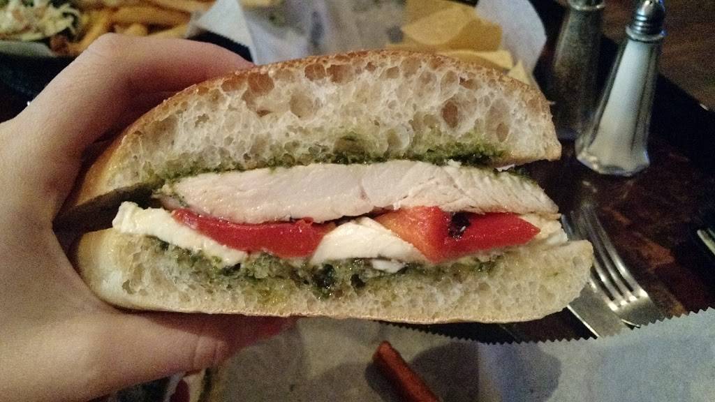 The Homestead | restaurant | 107 South St, Oyster Bay, NY 11771, USA | 5169229293 OR +1 516-922-9293