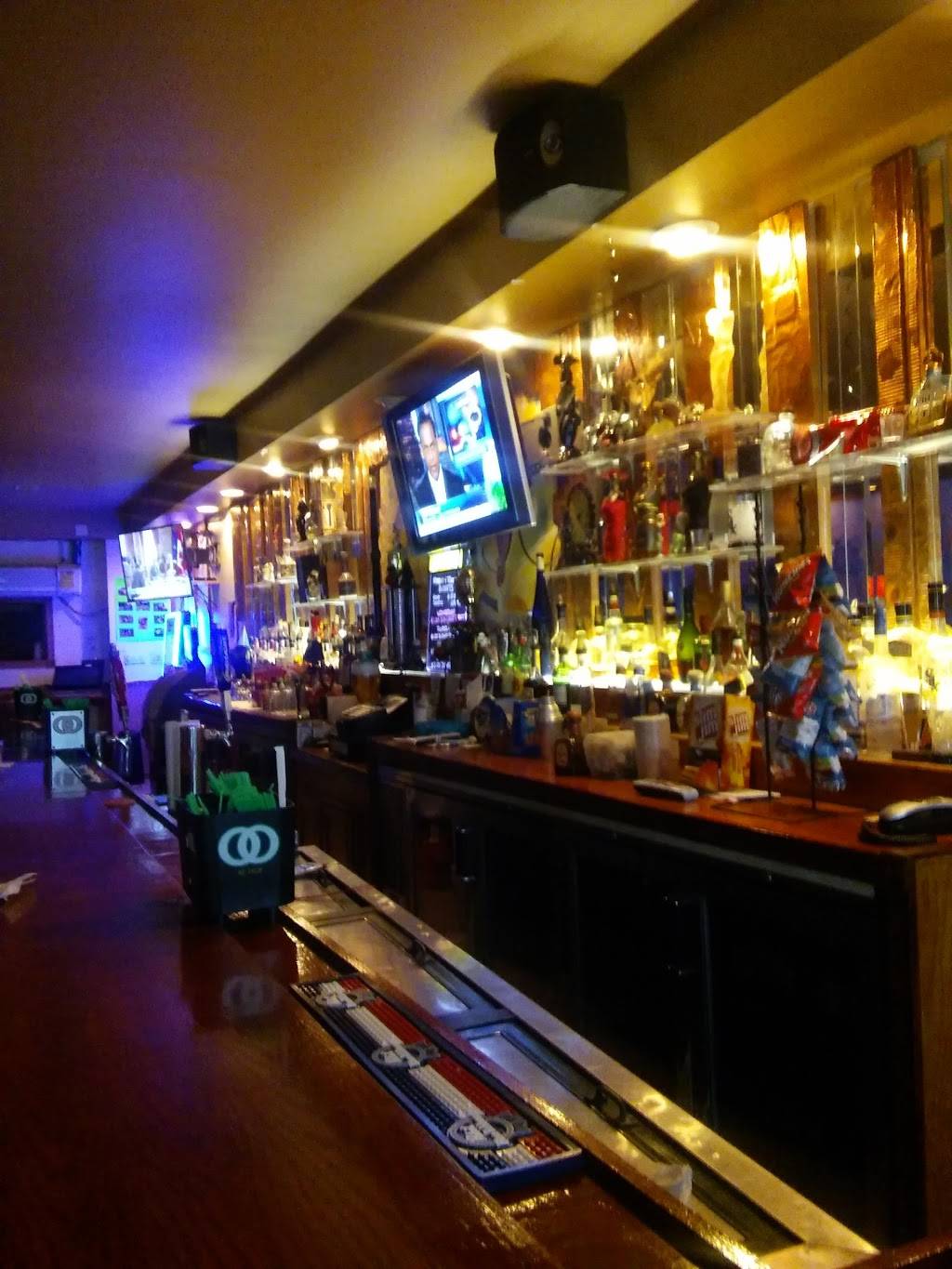 Romas Village Bar & Grill | restaurant | 9247 S Commercial Ave, Chicago, IL 60617, USA | 7733596444 OR +1 773-359-6444