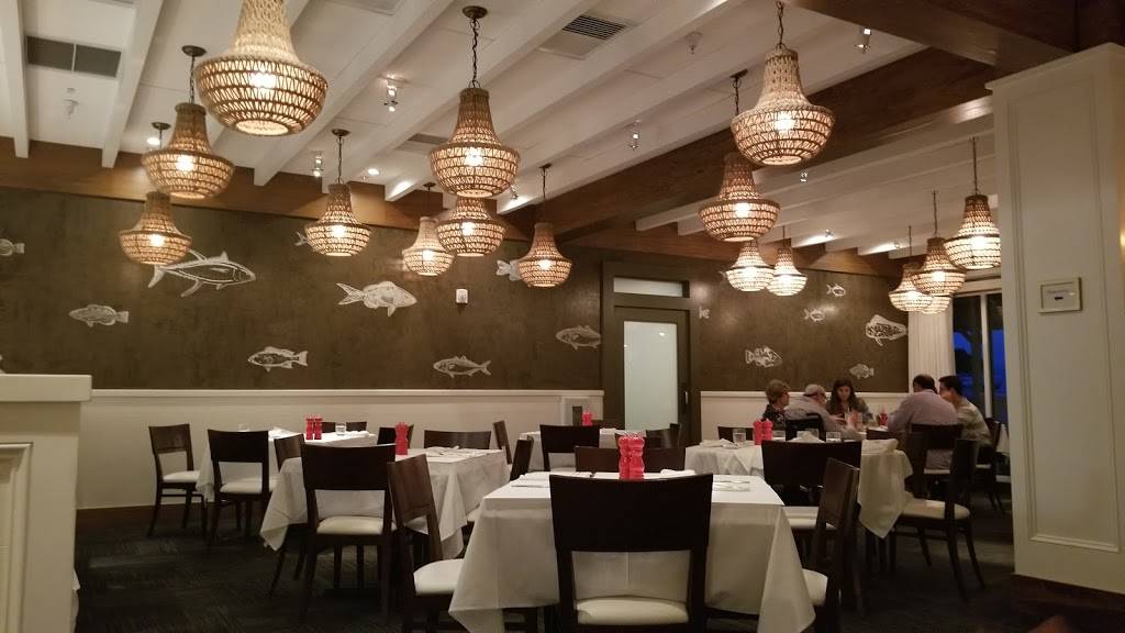 the River House | restaurant | 2373 PGA Boulevard, Palm Beach Gardens, FL 33410, USA | 5617202595 OR +1 561-720-2595