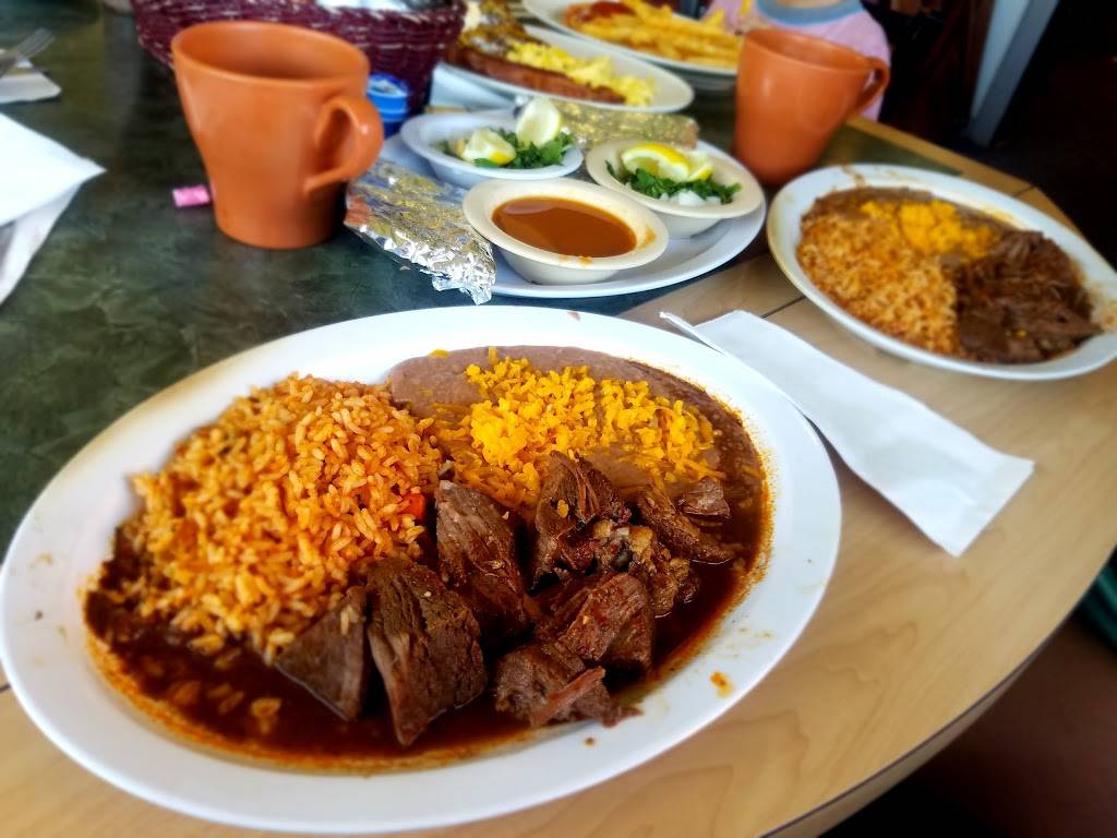 Chefs Country Cafe | cafe | 17039 Valley Blvd, Fontana, CA 92335, USA | 9098232200 OR +1 909-823-2200