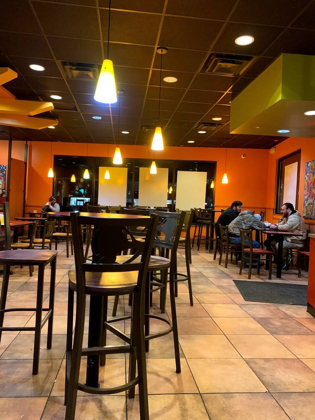 Taco Bell | meal takeaway | 3055 Wilma Rudolph Blvd, Clarksville, TN 37040, USA | 9316472981 OR +1 931-647-2981