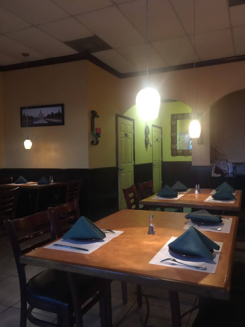 Tandoor Indian Cuisine | restaurant | 805 E Brandon Blvd, Brandon, FL 33511, USA | 8136547300 OR +1 813-654-7300