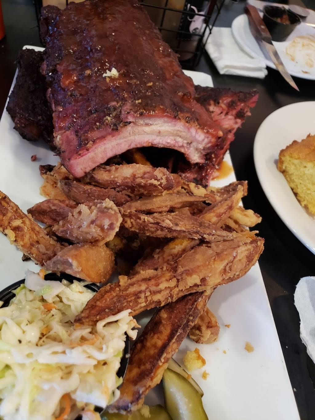 Jersey Shore BBQ | restaurant | 811 Belmar Plaza, Belmar, NJ 07719, USA | 7328949009 OR +1 732-894-9009