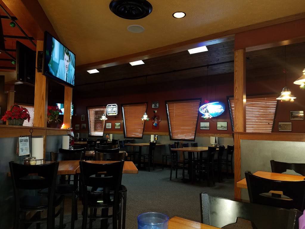 Pizza Hut | restaurant | 2300 Cooper Foster Park Rd, Lorain, OH 44053, USA | 4402829338 OR +1 440-282-9338