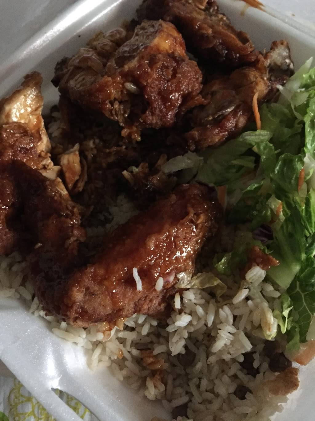 Original Junies | restaurant | 18400 NW 2nd Ave, Miami Gardens, FL 33169, USA | 3056542955 OR +1 305-654-2955