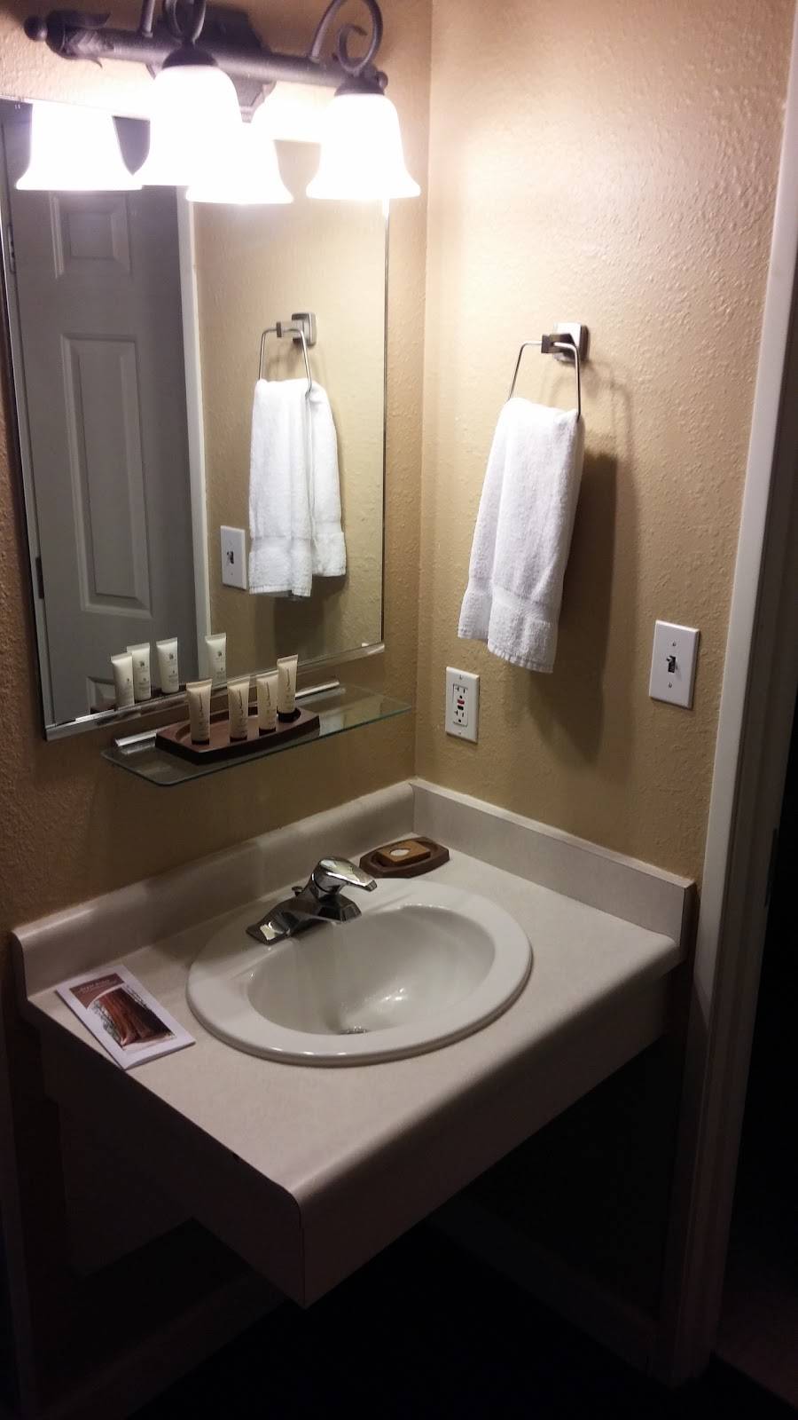 John Muir Lodge | restaurant | Kings Canyon National Park, 86728 Highway 180, Hume, CA 93633, USA | 8668073598 OR +1 866-807-3598