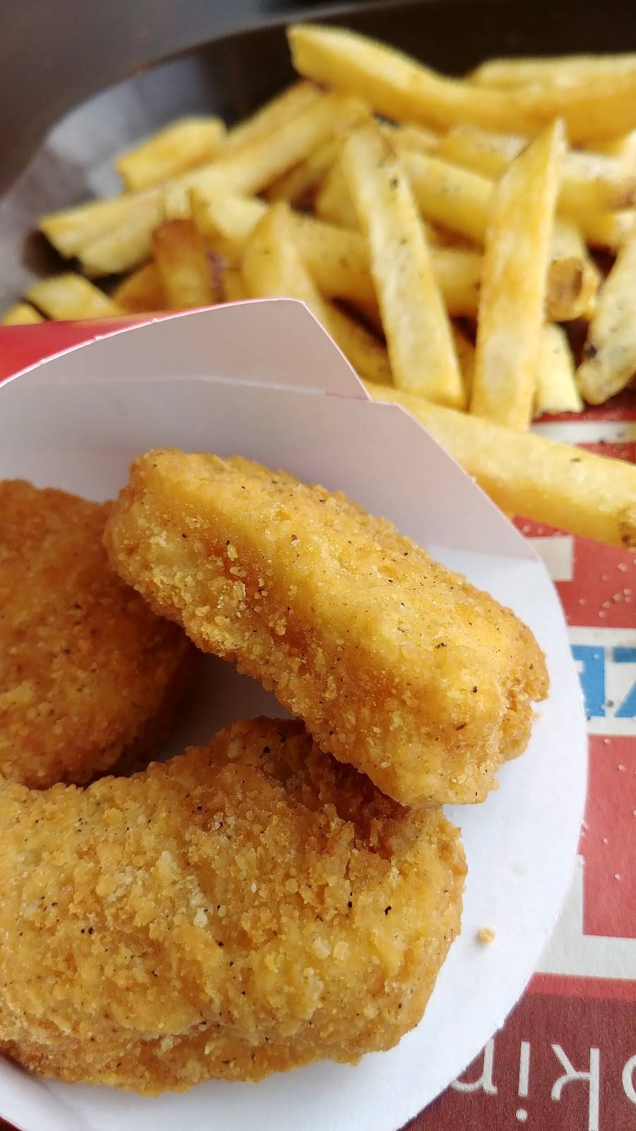 Wendys | restaurant | 77 Eddie Dowling Hwy, North Smithfield, RI 02896, USA | 4017651927 OR +1 401-765-1927