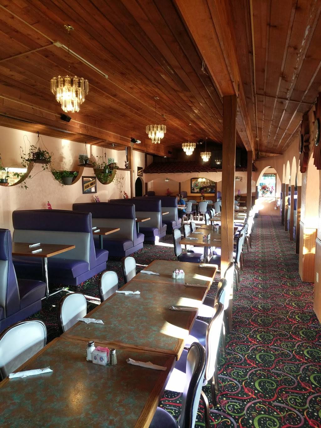 El Indio | Mexican Restaurant | restaurant | 19422 SE Stark St, Portland, OR 97233, USA | 5036654919 OR +1 503-665-4919